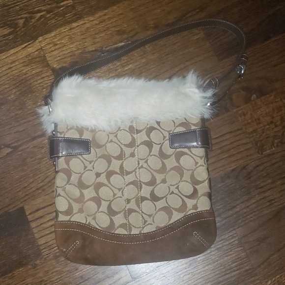 190.00 - Picture 2 of 7